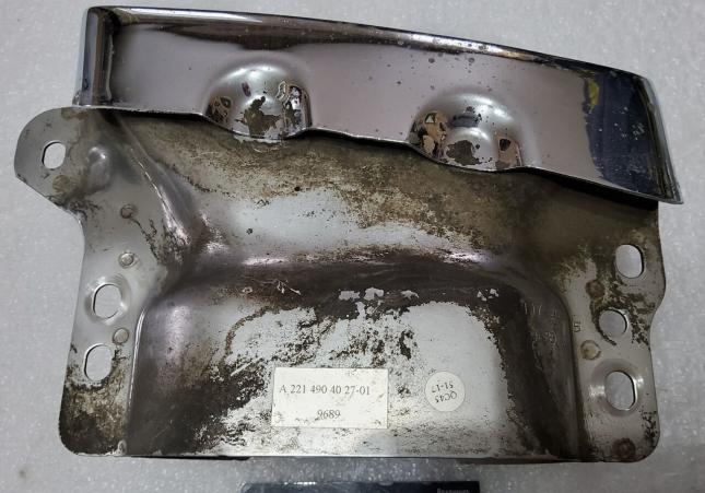 Насадка глушителя Mercedes S217 A2214904027 A2214904027