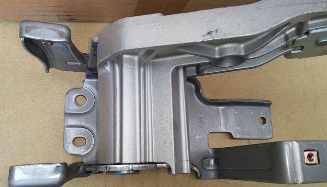 Рычаг ручного тормоза Buick Encore 42504686 42504686
