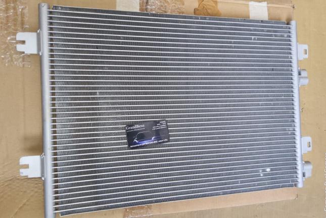 Радиатор кондиционера Renault Duster 921007794R 921007794R