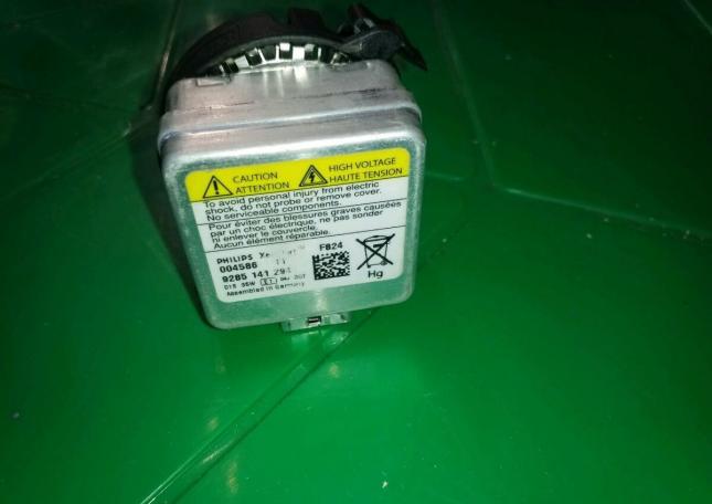 Лампа ксенон мерседес W 212 philips 004586 osram 004586