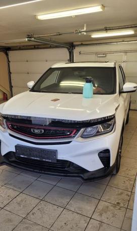 Лобовое стекло на любое авто 7856