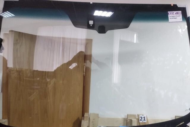 Стекло лобовое Subaru Forester 13 1234