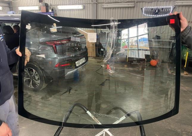 Лобовое стекло Geely Coolray (джелли кулрей) 9858A