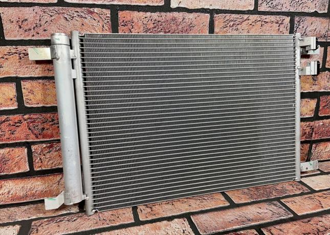 Радиатор кондиционера шкода октавия А7 5Q0816411H