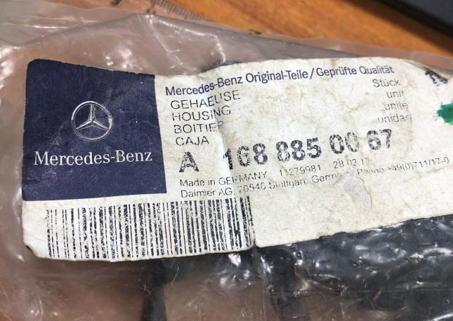 Кронштейн датчика парковки Mercedes Benz A1688850067