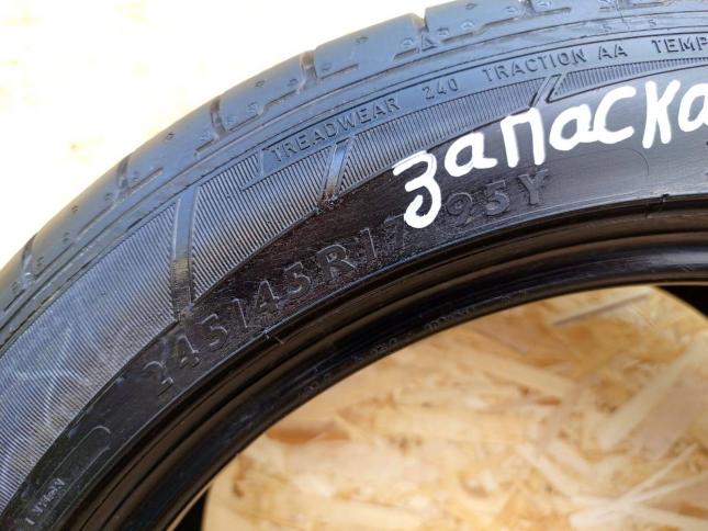 Шина б/у 245/45 R17 Dunlop SP Sport MAXX