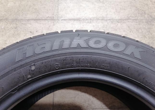 Hankook Radial RA08 215/65 R17 104T
