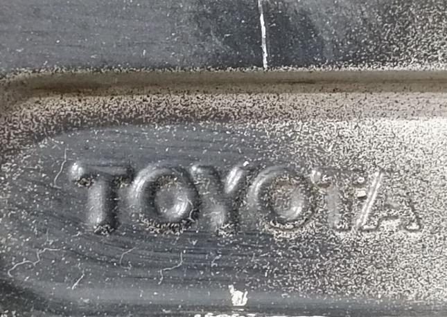 Один оригинальный диск Toyota Prado R18