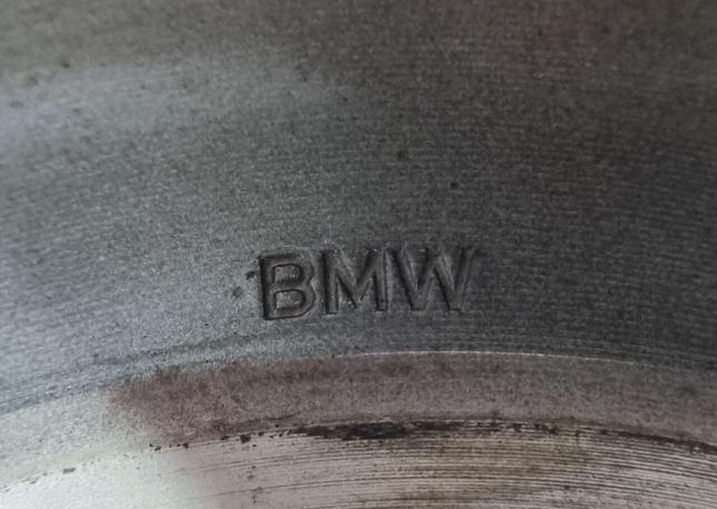 Один оригинальный диск R19 BMW 5er GT F07