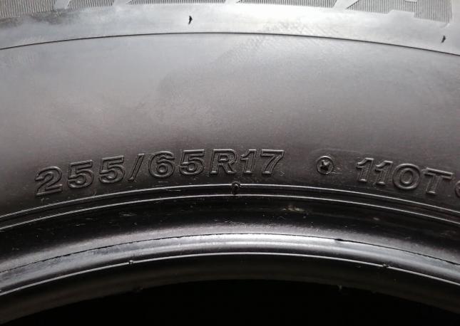 Bridgestone Blizzak Spike-02 SUV 255/65 R17 110T