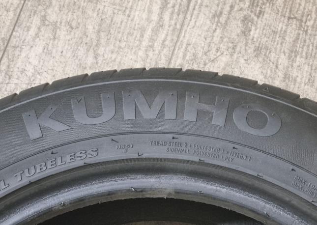 Kumho Ecsta HS51 205/55 R16 91V