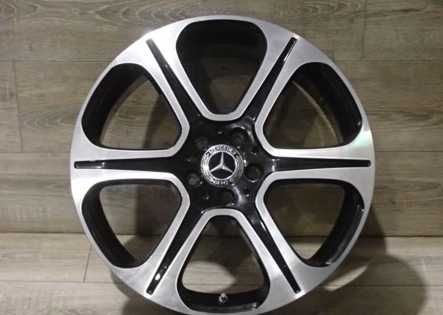 Комплект оригинальных R19 дисков Mercedes W213