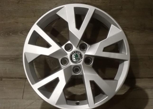 Оригинальные R17 диски Skoda Octavia