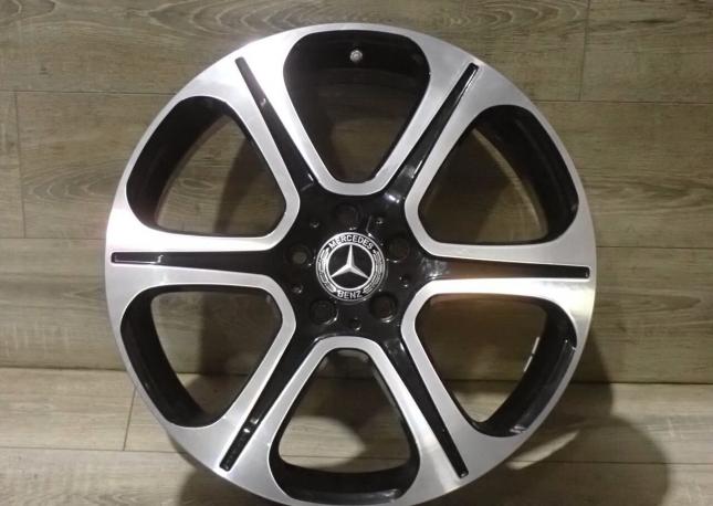 Комплект оригинальных R19 дисков Mercedes W213
