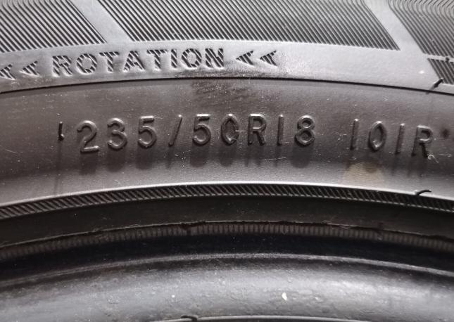 Triangle Snowlink PL02 235/50 R18 101R