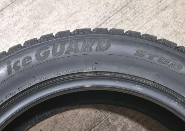 Yokohama Ice Guard Stud IG55 235/55 R19 105T