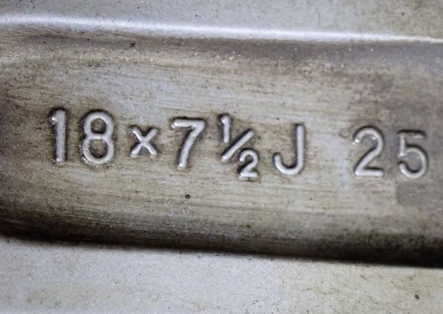 Диски оригинальные R18 Toyota Prado