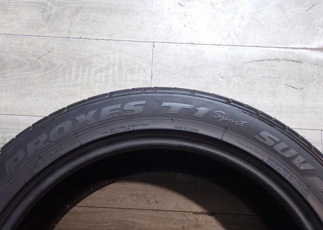 Toyo Proxes T1 Sport SUV 275/45 R21 110Y