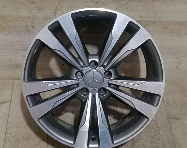 Два оригинальных передних R19 диска Mercedes W222