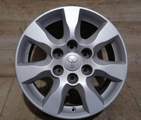 Оригинальные диски R17 Mitsubishi Pajero 4