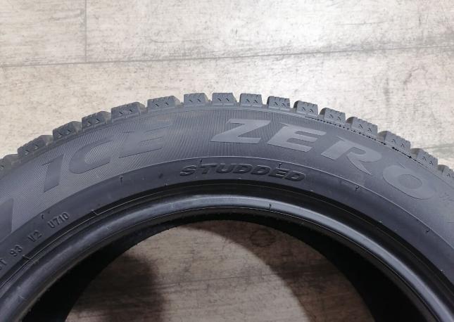 Pirelli Ice Zero 245/50 R18 104T