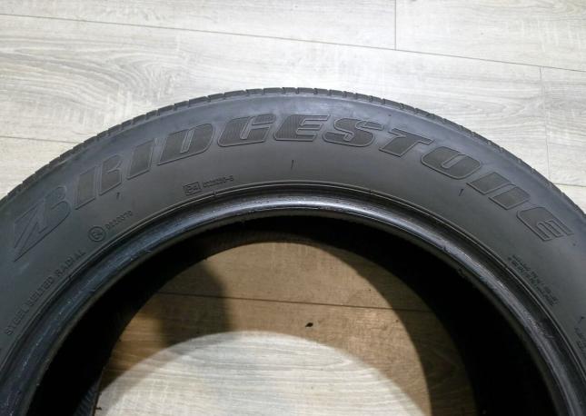 Bridgestone Potenza RE031 235/55 R18 99V