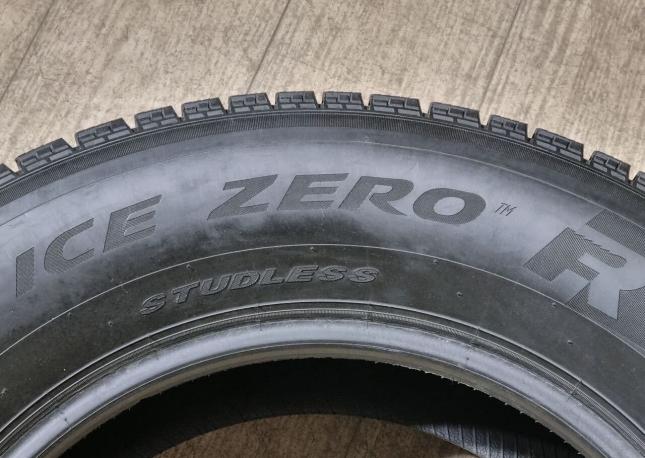 Pirelli Ice Zero FR 285/60 R18 116T