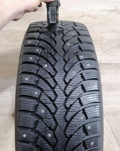 Pirelli Formula Ice 215/60 R17 100T