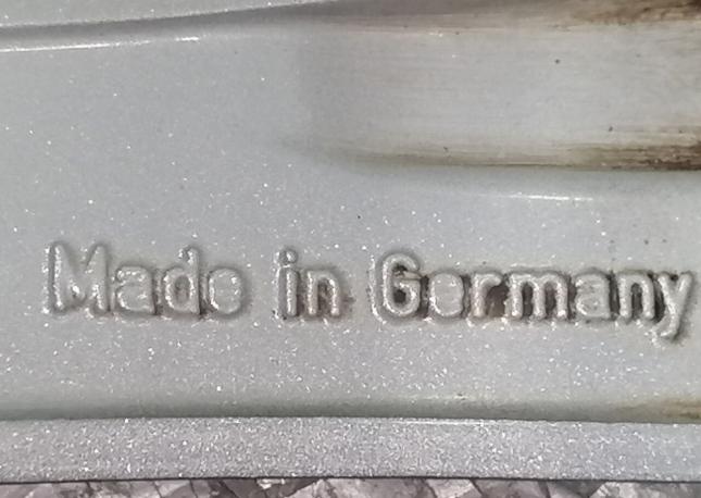 Один оригинальный R19 диск Mercedes W222 задний св