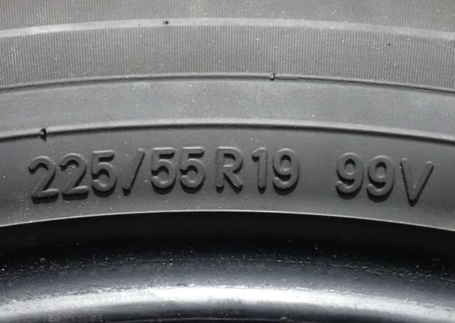 Toyo Proxes R36 225/55 R19 99V