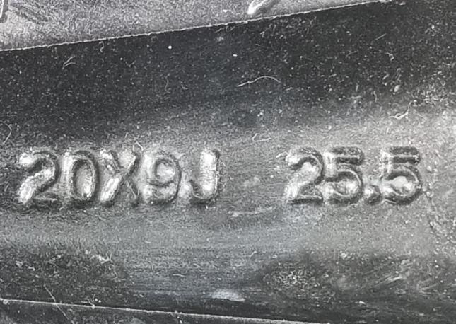 Два оригинальных диска R20 Dodge Challenger