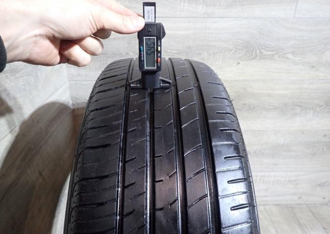 Nexen N&#39;Fera RU1 SUV 235/60 R18 107V