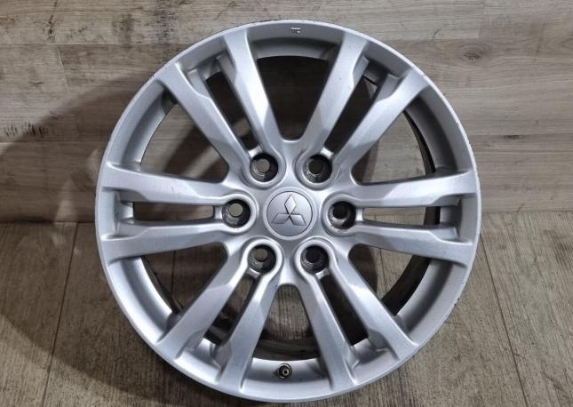 Оригинальные диски R18 Mitsubishi Pajero 4