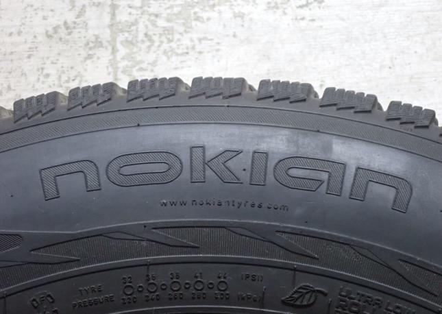 Nokian Tyres Hakkapeliitta R2 SUV 235/65 R17 108R