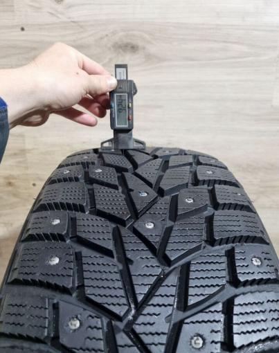 Dunlop SP Winter Ice 02 245/40 R20 99T