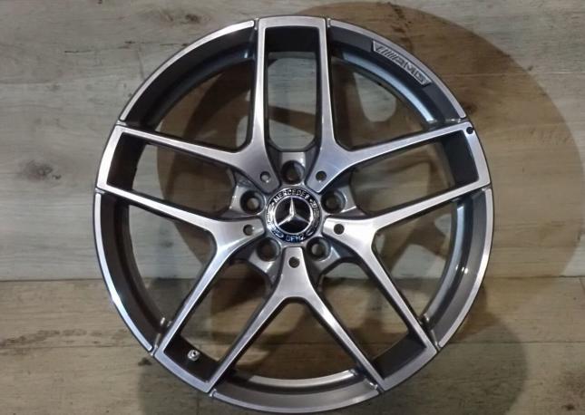 Оригинальные диски Mercedes R19 GLA AMG