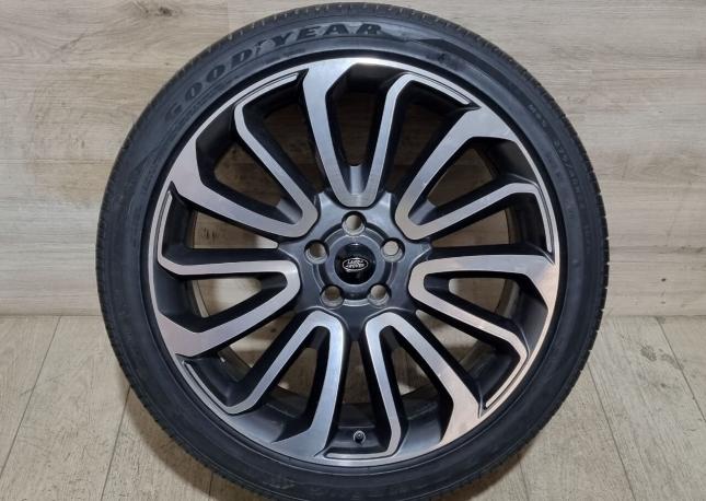 Оригинальные R22 колеса Range Rover Vogue лето