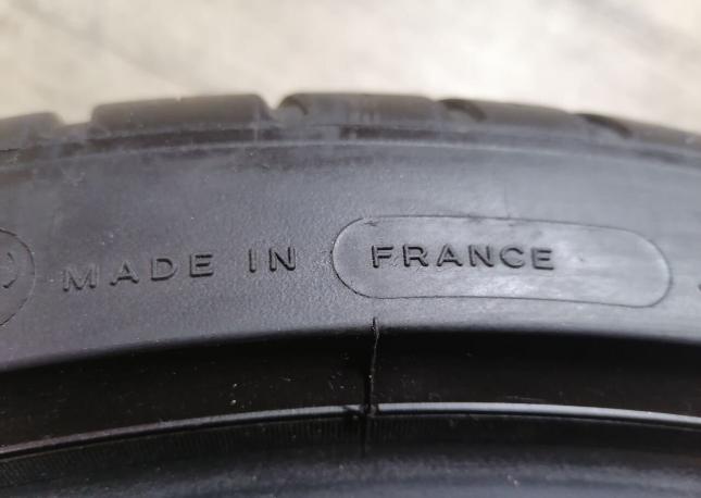 Michelin Pilot Sport 3 275/30 R20 97Y