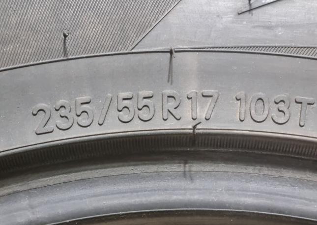 Toyo Observe G3-Ice 235/55 R17 103T