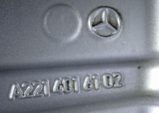 Три оригинальных диска R19 Mercedes AMG W221