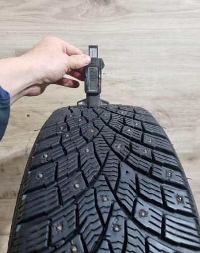 Triangle IcelynX TI501 215/55 R17 98T