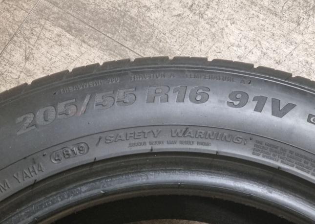 Kumho Ecsta HS51 205/55 R16 91V