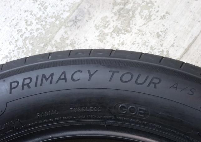 Michelin Primacy Tour A/S 235/55 R19 105W