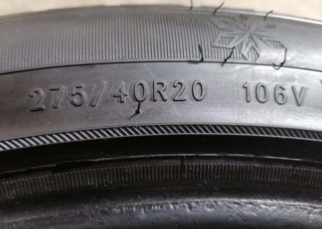 Triangle Snowlink TWT02 275/40 R20 и 315/35 R20 110V