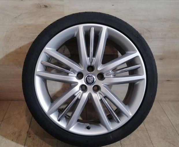 Оригинальные колеса R20 Jaguar XF лето
