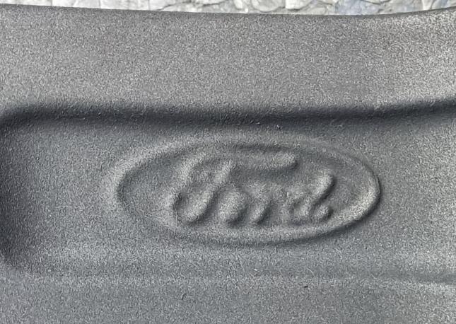 Оригинальные диски R20 на Ford Explorer