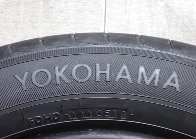 Yokohama BluEarth E51B 225/60 R18 100H