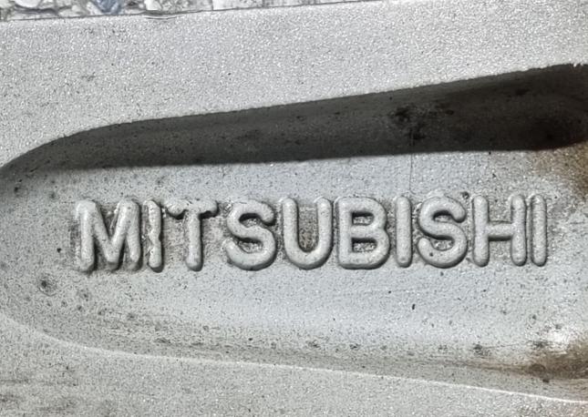 Оригинальные диски R18 Mitsubishi Pajero 4
