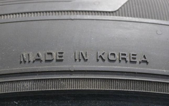 Nexen Roadian CT8 215/65 R17 104T