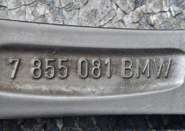 Один оригинальный R18 BMW 5 серии G30 сварка перед